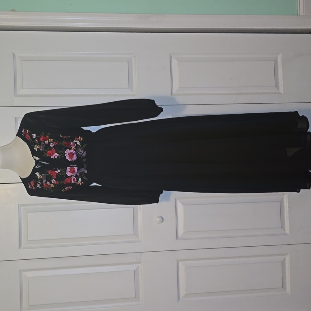 Maxi Long Sleeve Black Floral Dress
